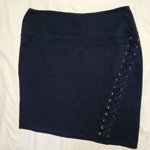 Black asymmetrical stretch skirt size xl